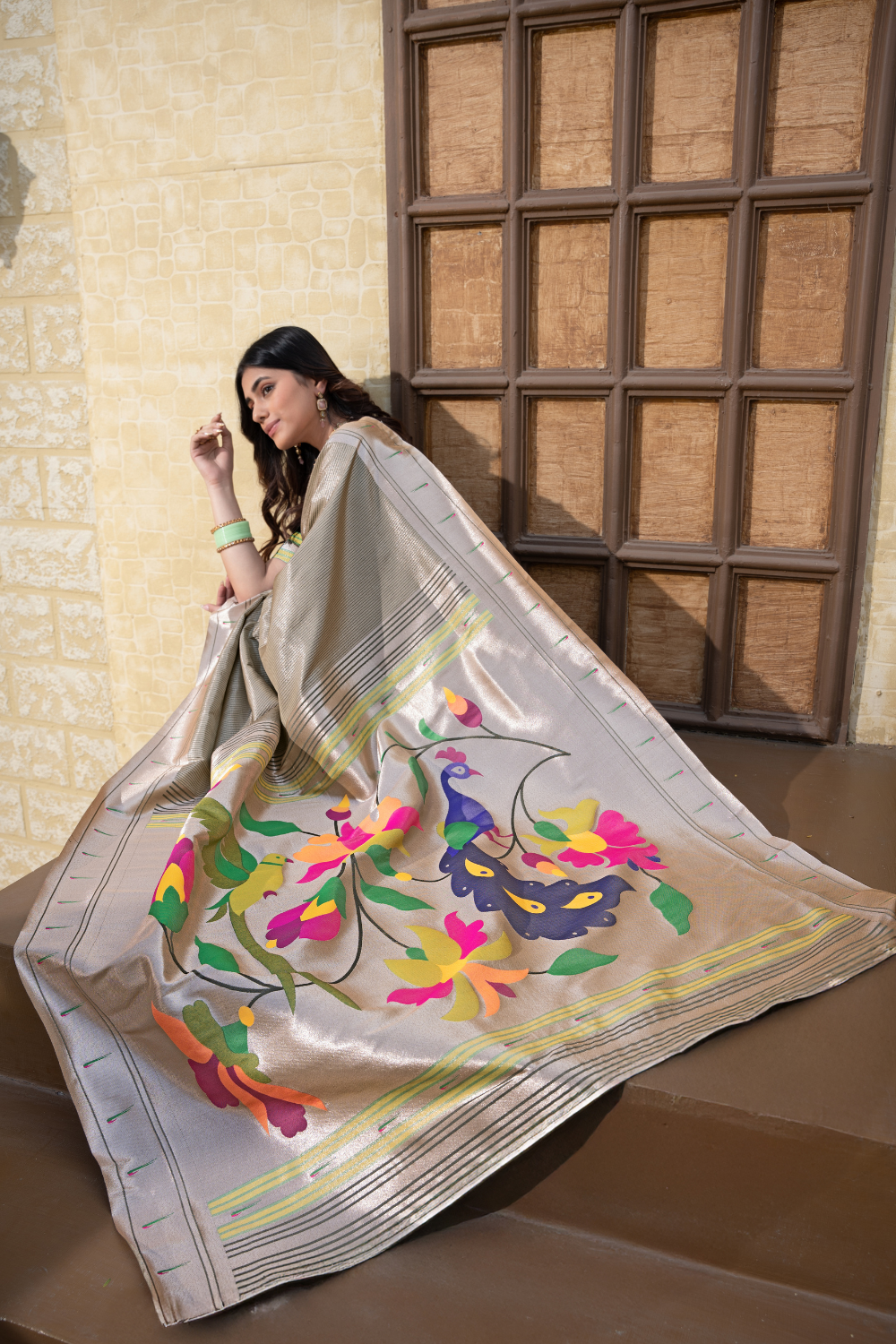 sreevia paithani saree