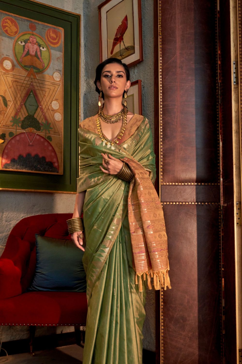 Green Tussar Handloom Weaving Silk Saree