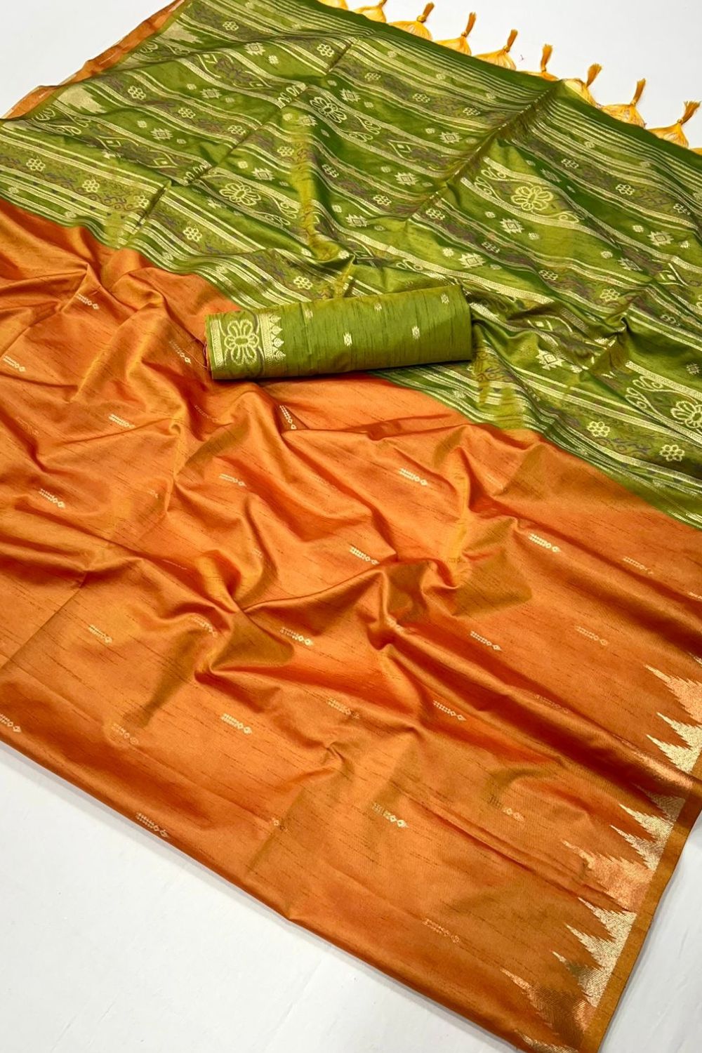 Orange Tussar Handloom Weaving Silk Saree