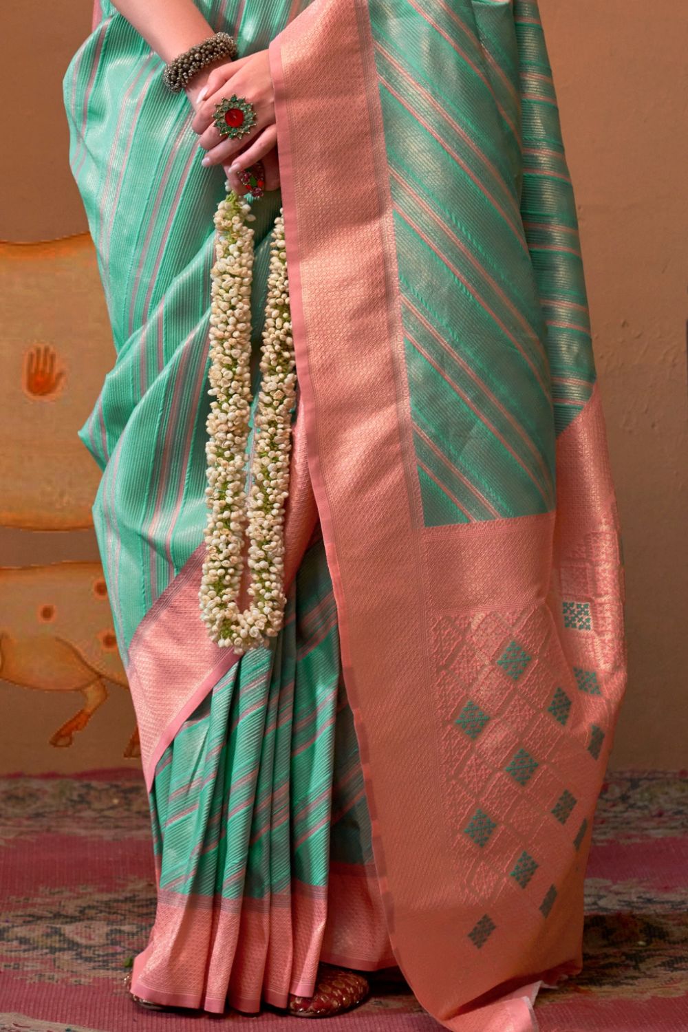 sreevia weaves handloom silk saree 