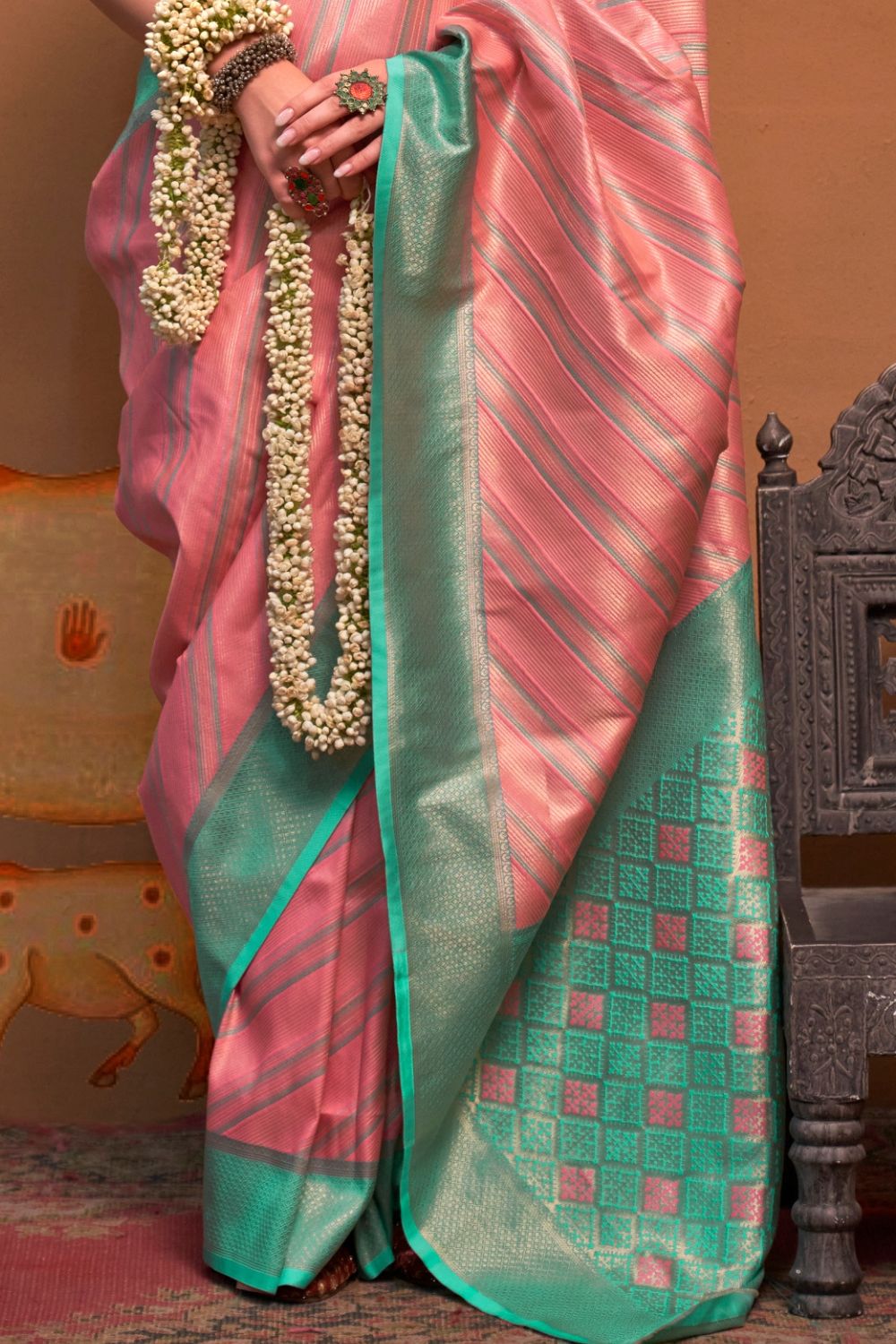 sreevia weaves handloom silk saree