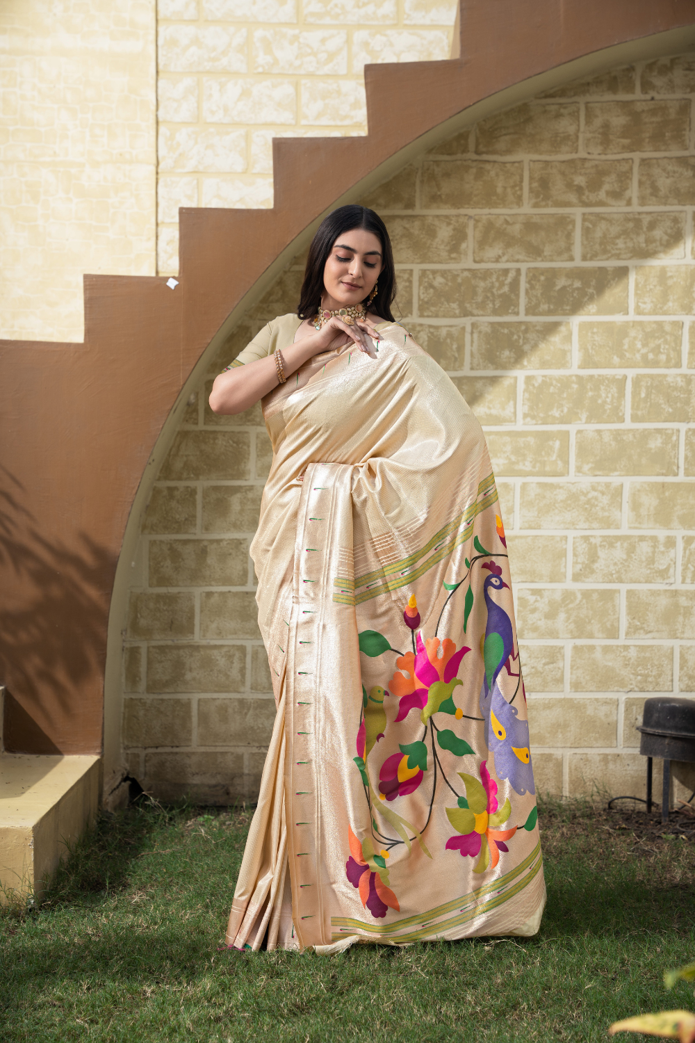 sreevia weaves paithani saree