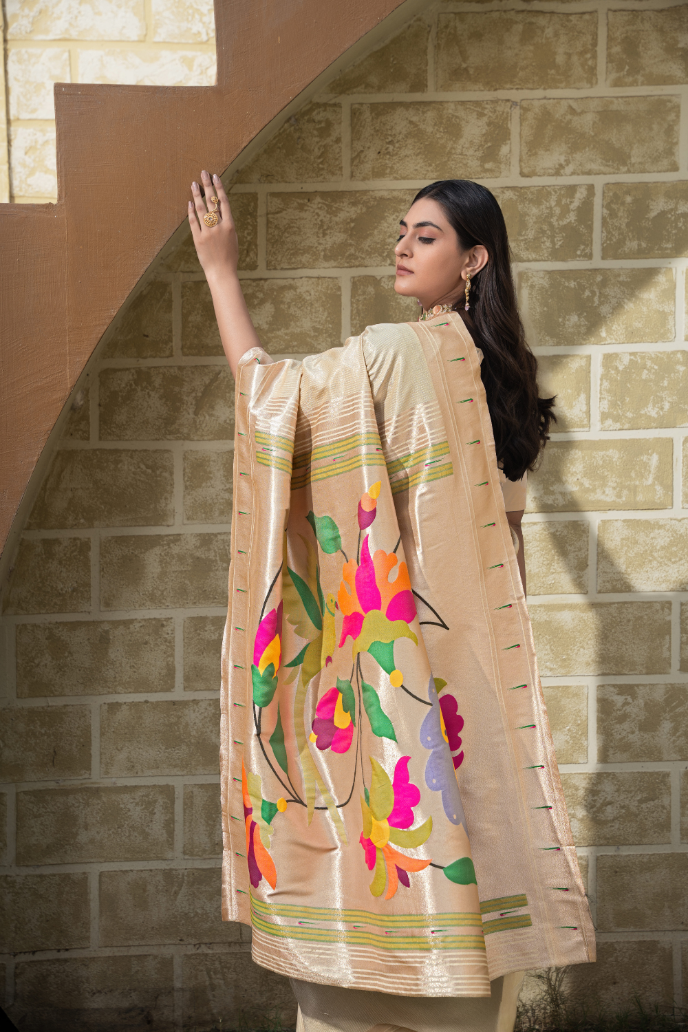 sreevia weaves paithani saree